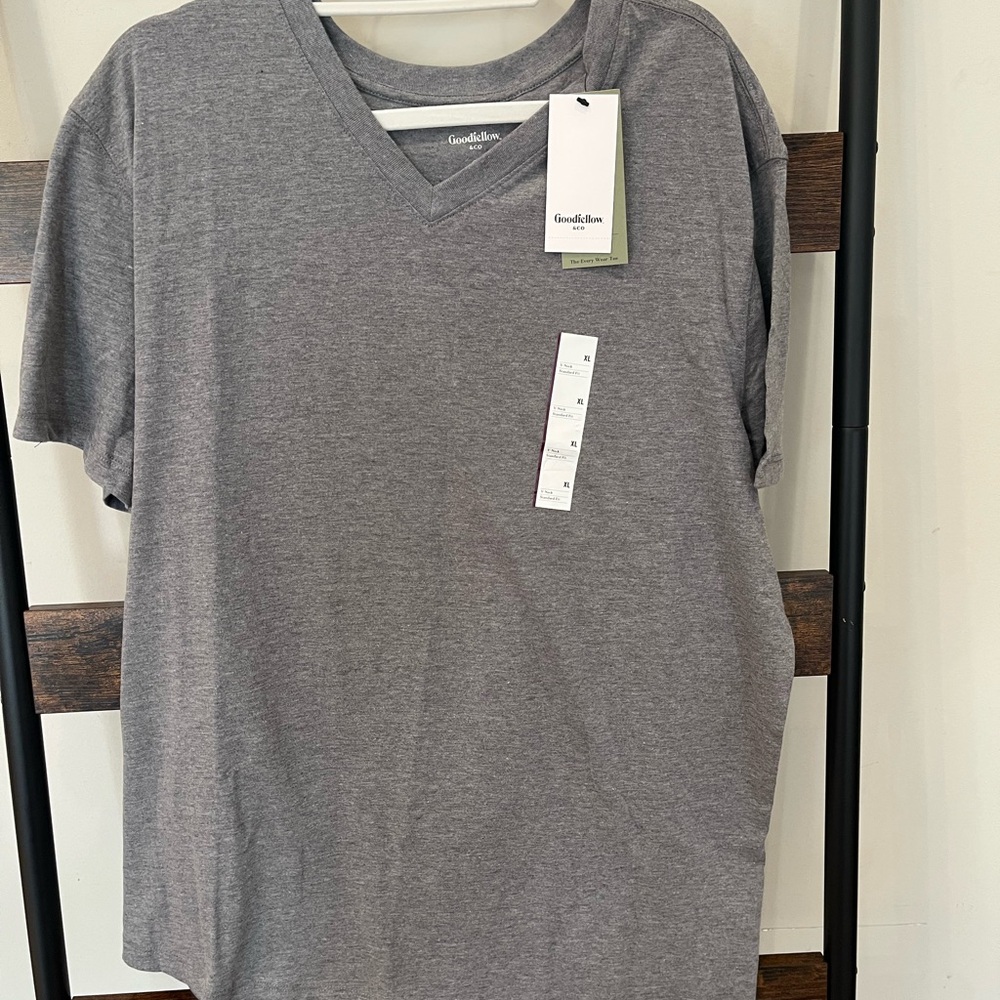Goodfellow & Co Charcoal V-Neck Tee